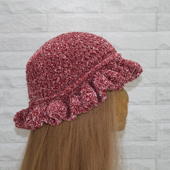 HAND CRAFTED Hat Crochet Bucket Chenille Winter Full Ruffle Red Burgundy Marled - Picture 3 of 12